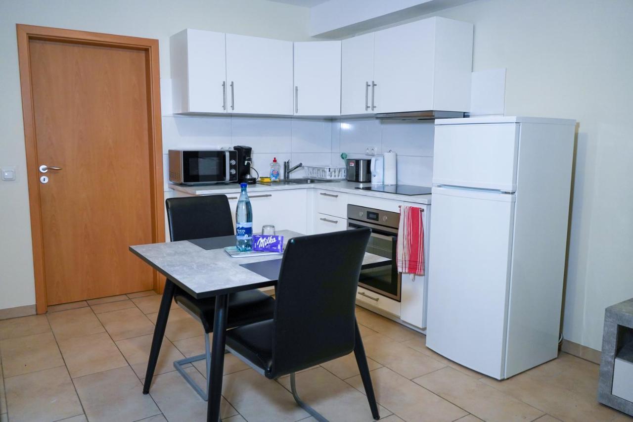 Ferienwohnung In Kaiserslautern-Hohenecken Buitenkant foto